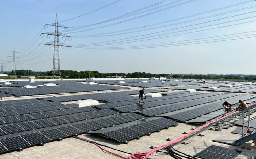 Pfalzmarkt montiert Mega-Photovoltaik-Anlage