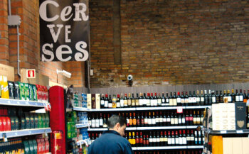 Breites Angebot: Wein und Bier zählen zu den Sortimentsschwerpunkten.