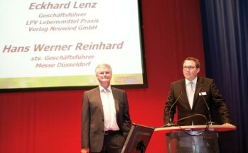 Partner: Hans-Werner Reinhard, stellvertretender Geschäftsführer Messe LPV-Geschäftsführer EckhardDüsseldorf (r.), und  Lenz begrüßten die Gäste zur Verleihung des von LP und InterMessen gemeinsam initiierten Nachhaltigkeitspreises