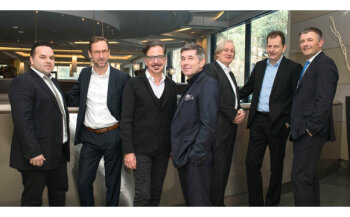 Kommunikatoren: Stefan Zizek (v. l.), Tilo Lehmann, Reiner Mihr, Horst Körte, Wolfgang Dicke, Michael Griess und Andreas Wilkening.