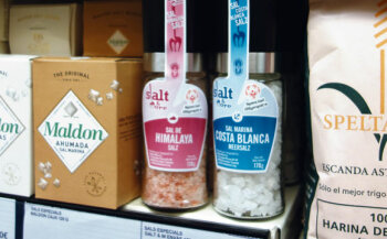 Salz in verschiedenen Varianten ist wichtiger Sortimentsbestandteil.