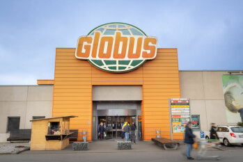 Der Standort im Koblenzer Industriegebiet wurde im September 2014 eröffnet. Globus hat damals rund 40 Millionen Euro in den Neubau investiert.
