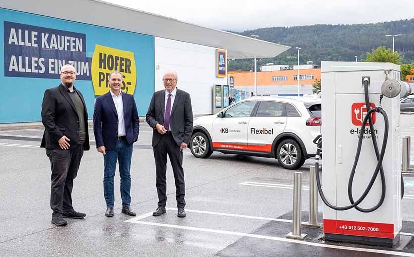 Artikelbild Hofer baut E-Ladestationen aus