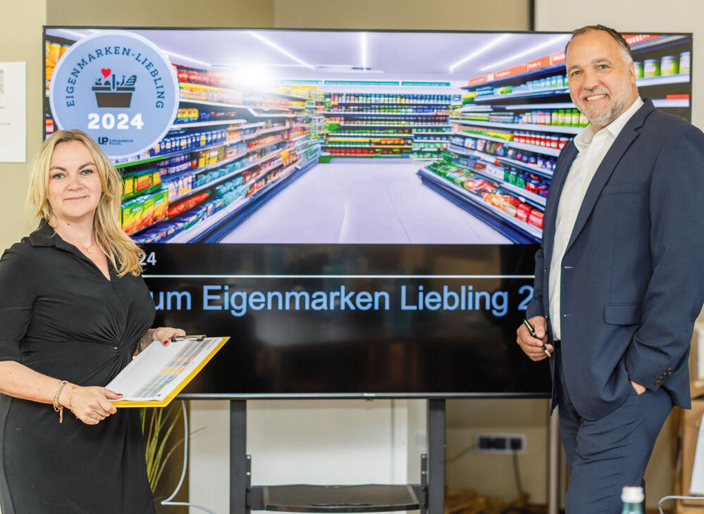 Sonja Jacobs und René Dolata von IPLC.