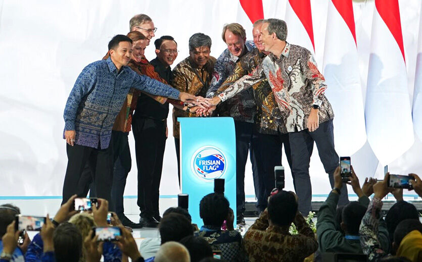 Artikelbild Friesland Campina eröffnet neue Molkerei