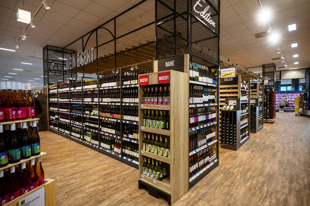 Die Weinabteilung, das Steckenpferd des Kaufmanns.