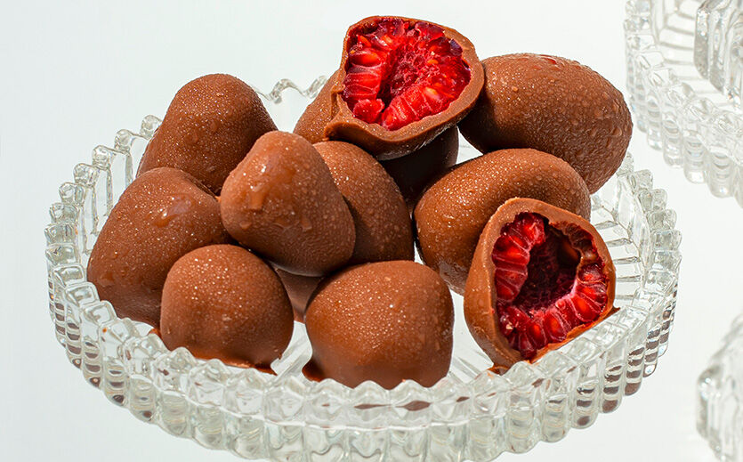 Schokolierte tiefgekühlte Früchte