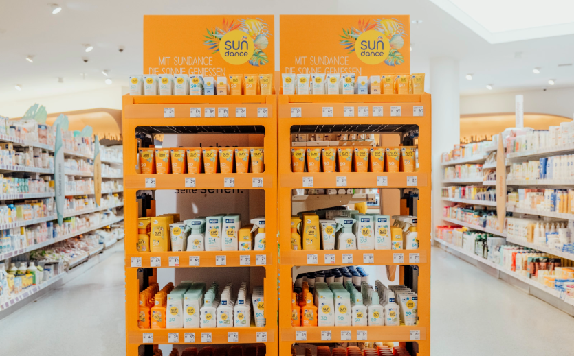 dm setzt europaweit auf Mehrweg-Displays