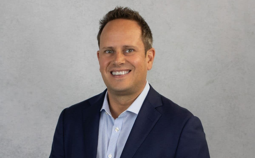 Portrait von Adrian Lochland