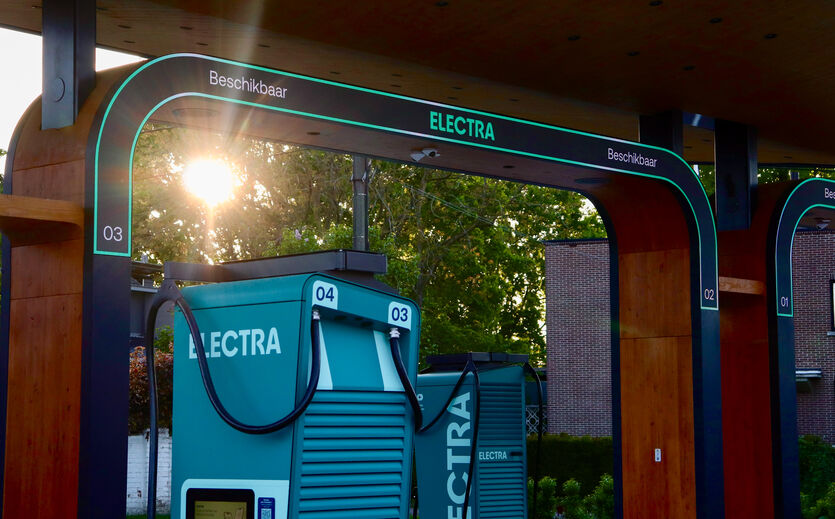 Electra baut Ladestationen an Edeka-Märkten