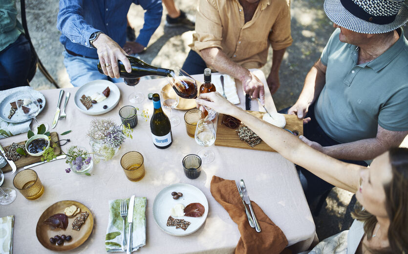 Artikelbild Naked Wines rechnet mit Gewinn am oberen Ende der Prognose