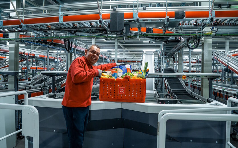 Picnic eröffnet Logistikzentrum für 150 Millionen Euro
