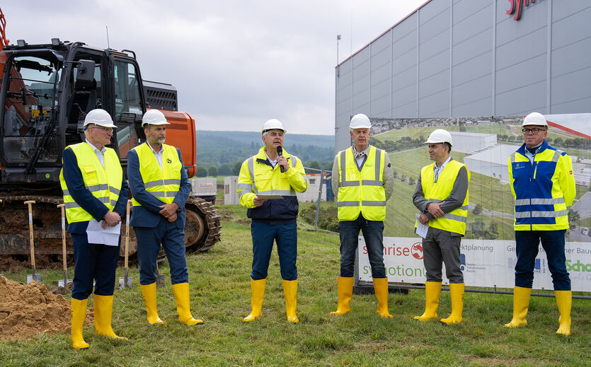 Artikelbild Symrise baut vollautomatisiertes Hochregallager