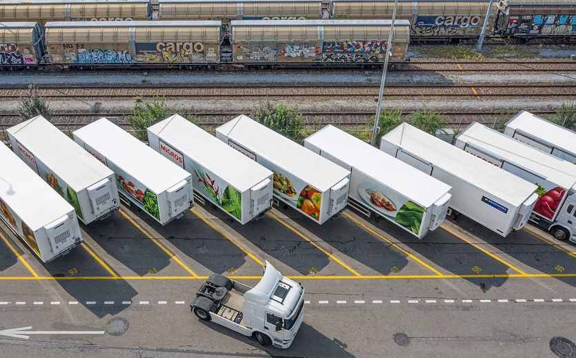 Migros lagert Importlogistik für Früchte und Gemüse aus