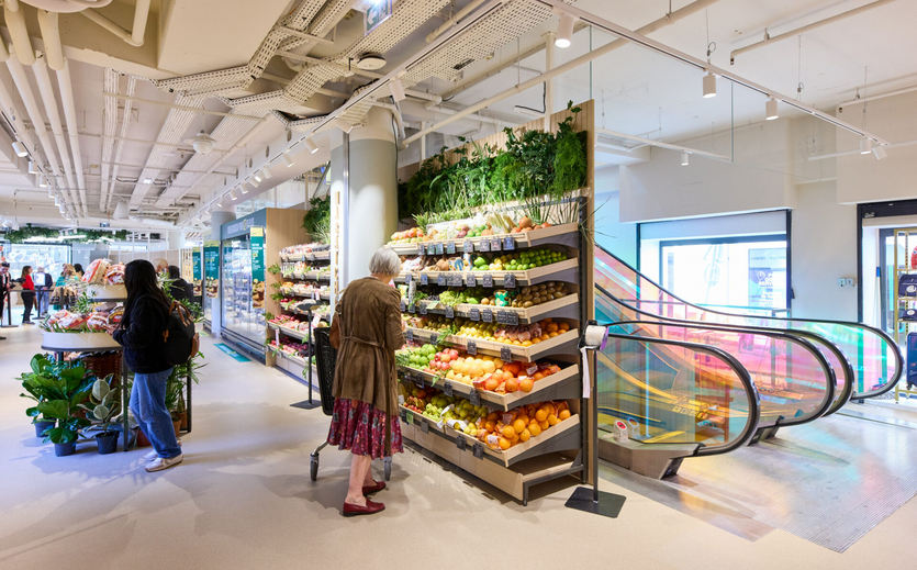 Obst und Gemüseabteilung einer Casino Filliale