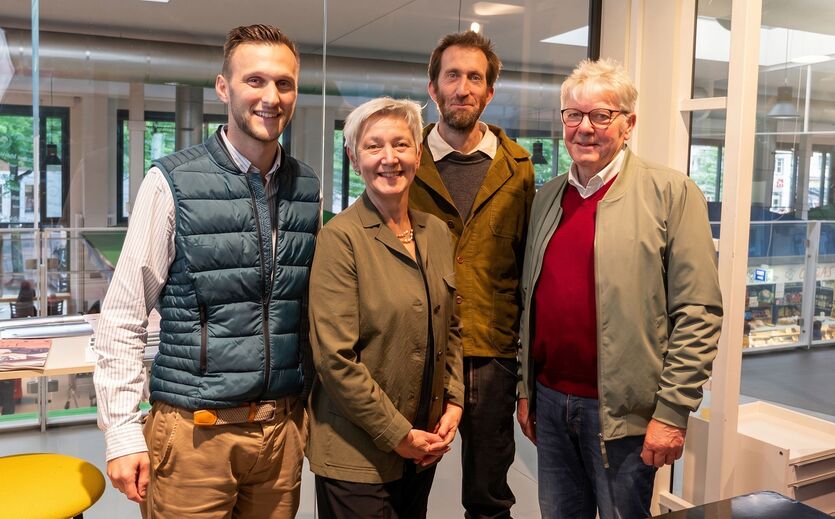 Neues Bündnis: Ludwig Esser, Reinhild Benning, David Peacock, Rupert Ebner. .