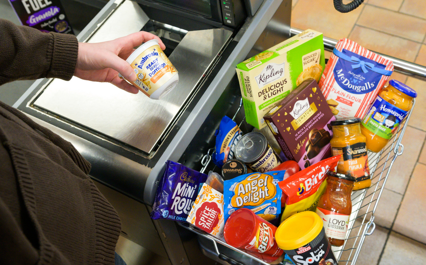 Premier Foods hebt Gewinnprognose an