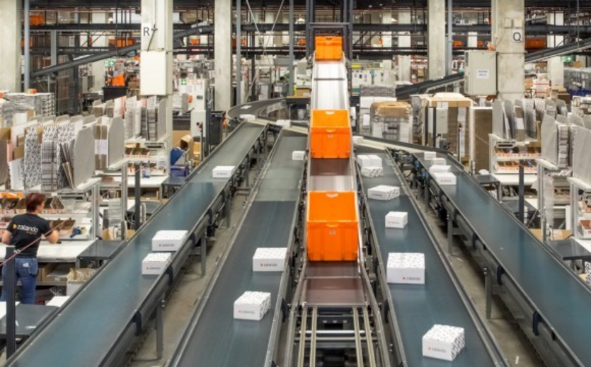 Online-Handel mit Kosmetik wächst sechsmal schneller als stationärer Handel