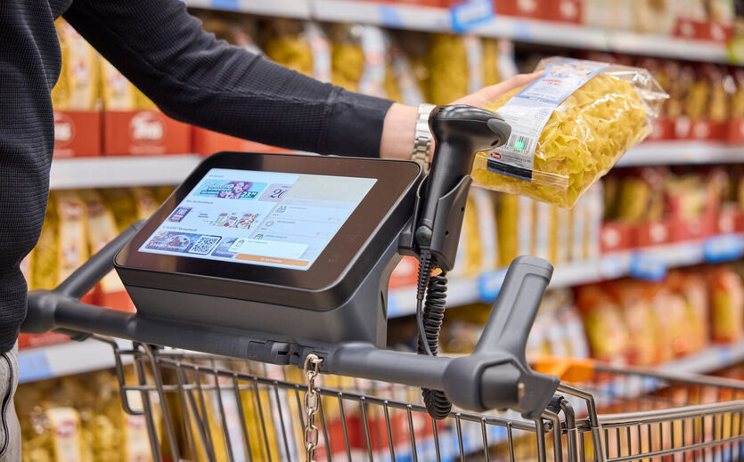 Artikelbild Wanzl beendet Pilotphase für smarten Einkaufswagen im V-Markt