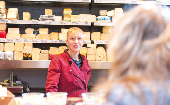 Exklusiv: Spezialitäten wie den Burgeiser Hochalm Käse aus Südtirol gibt es nur bei Niemerszein.
