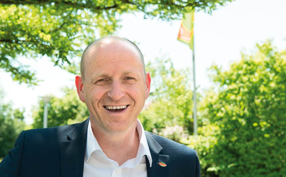 Spaß am Job gehört für Olaf Schomaker, Leiter Personal bei Globus, dazu. Eine faire Bezahlung auch.