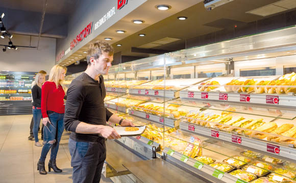 Hochwertige Snacks: In der BackFactory-Filiale in Hannover, Lister Meile, wird das Pilotkonzept erstmals in der Fläche umgesetzt.