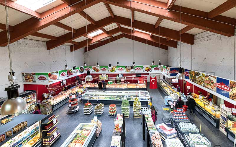 Auf 800 Quadratmetern Verkaufsfläche findet der Kunde 14.500 Artikel. Alles hat seinen Platz.