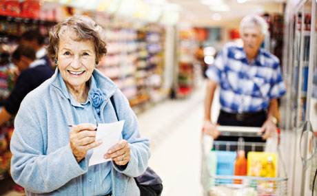 Die über 50-Jährigen stellen künftig die größte Käufergruppe... (Bildquelle: iStockphoto)