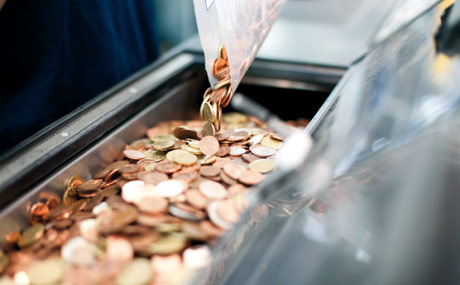 Im Lebensmittel-Einzelhandel werden noch etwa 65 Prozent aller Einkäufe bar getätigt.