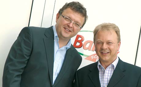 Richard Bard und Vertriebsleiter Achim Grüber sind ein eingespieltes Team.