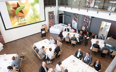 Exklusiver Rahmen: Im Food Hotel Neuwied verliehen LEBENSMITTEL PRAXIS und Bioexperten Consulting Group die Auszeichnung Biomarke des Jahres 2014 in zwei Kategorien.